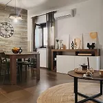 Sant'eligio House アパート