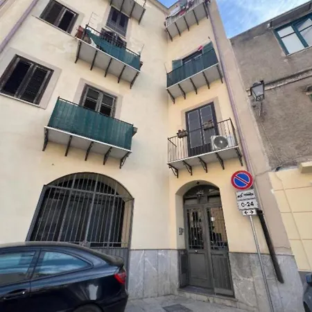 Apartment Sant'eligio House